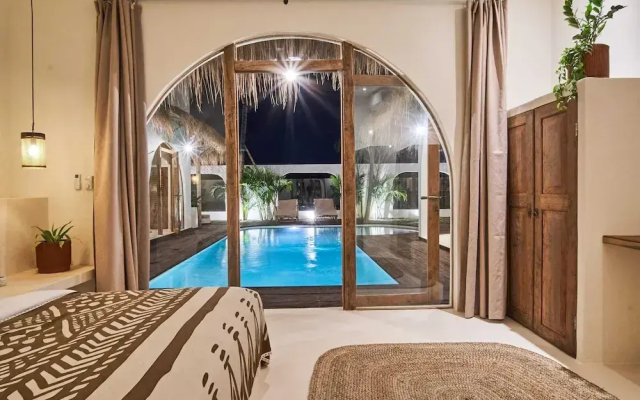 Stunning 4BR Villa With Rice Field View in Umalas