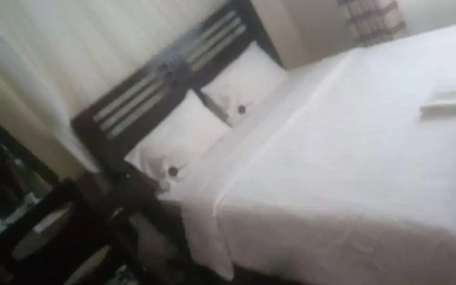 Spoon Zoom Restaraunte