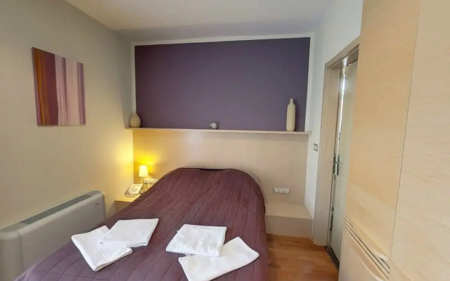 Royal Mediterran Hotel