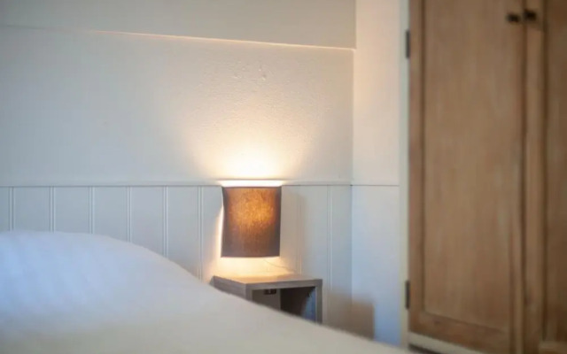 Restyled House With Wellness, Breda at Just 10 km