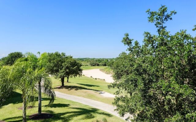 Condo Centre Court Haven 3 Bedroom Reunion