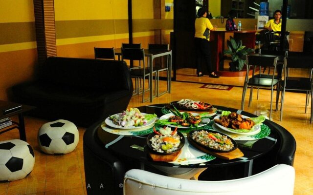 Antonio's Apartelle & Suites
