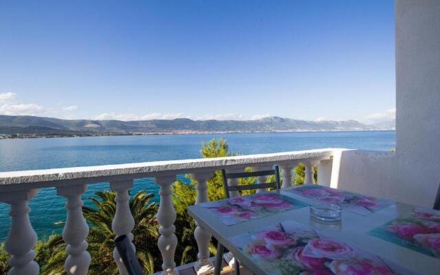 Apartments David - 20m from beach