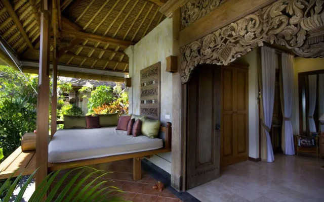 The Hill Villas