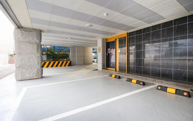 Jinju Hotel Daom