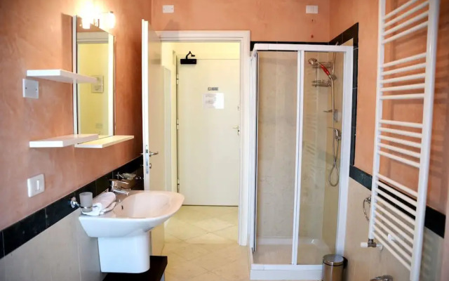 Residenza Miralago - 17 Versilia - LOC BK