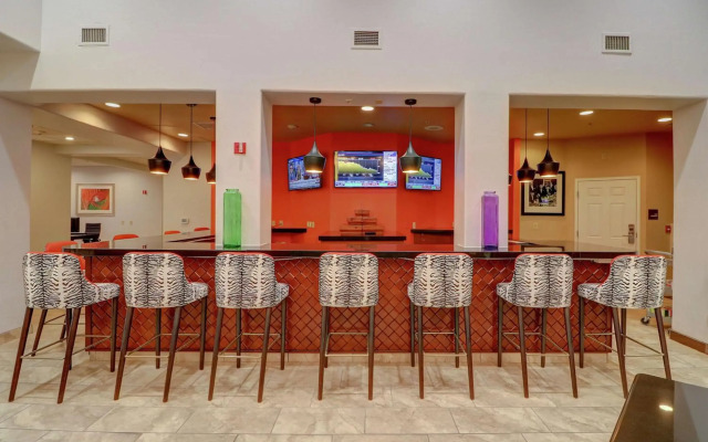 Hampton Inn Tropicana