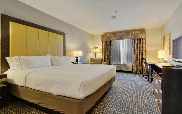 Holiday Inn Express & Suites Gonzales by IHG