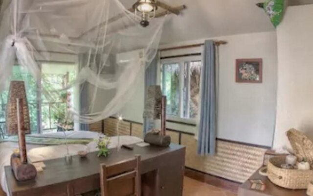 Baan Mae Ying Bungalows & Luxury Glamping Tents