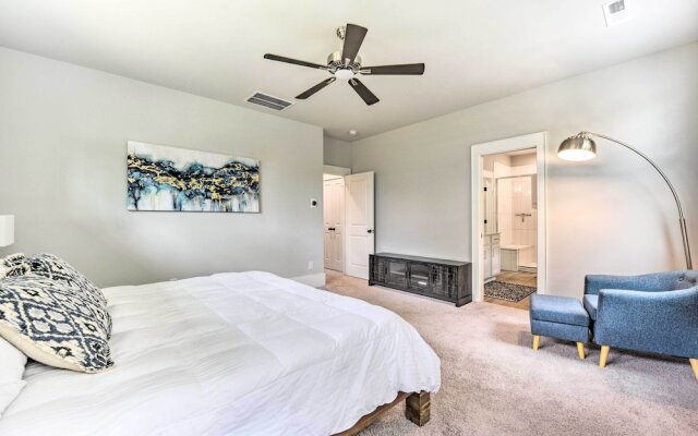 Modern Charlotte Home ~ 4 Mi to Downtown!