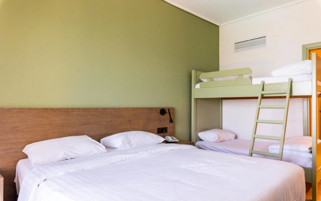 Messinian Bay Hotel