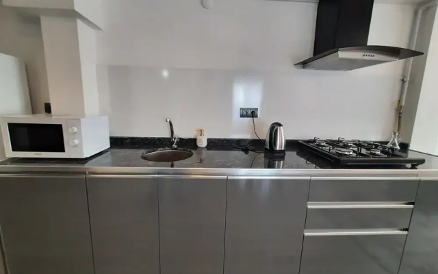 Z&B Home