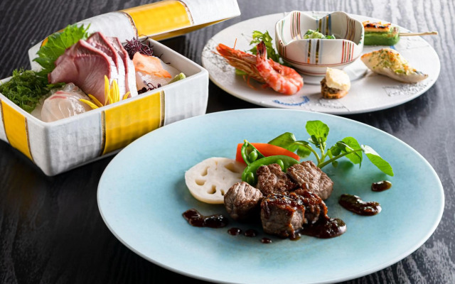 Dogo Onsen Hotel Kowakuen