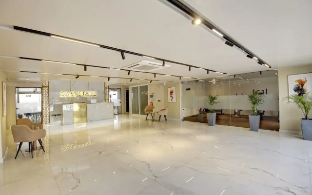 Saltstayz Premier - Near Golf Course Road & Sector 57