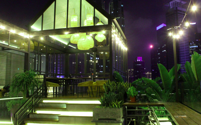 La Boheme Rooms and Coffee