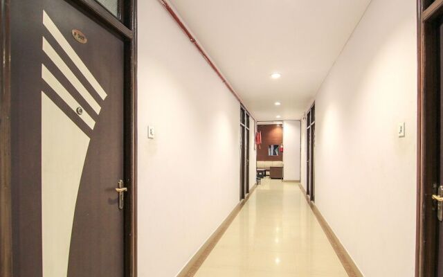 OYO Flagship 17173 Hotel Function Inn