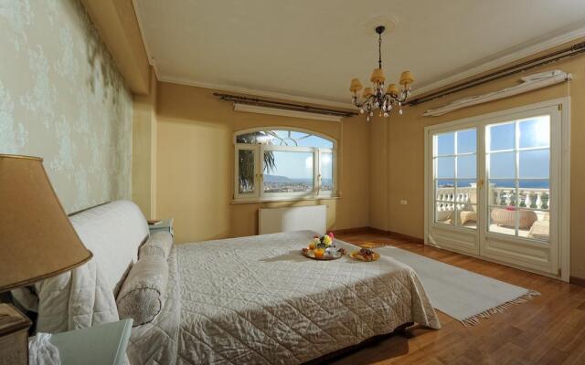 Villa Iris Luxury House