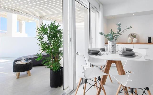 Infinite Blue Luxury Suites