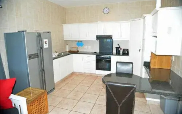 Billfish Apartments