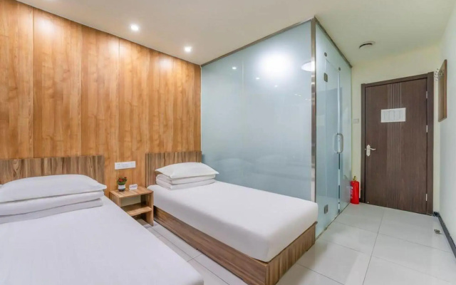 LAN She Apartment (Taitung Beer Street Guangrao Road Subway Station)
