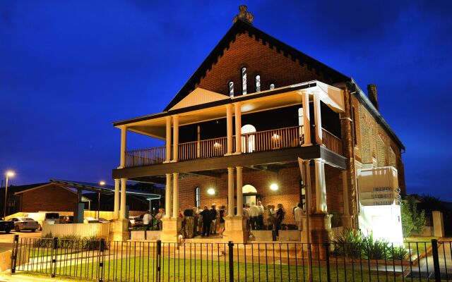 hotelImage