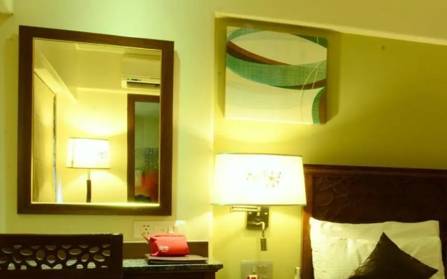 The Maharaja Hotel by OYO Rooms