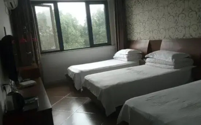 Shenzhou Hotel