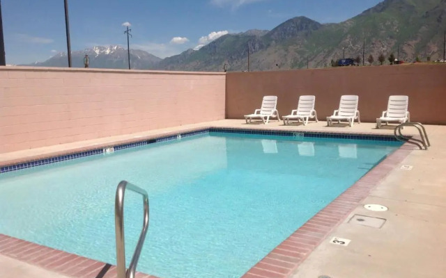 Days Inn Springville