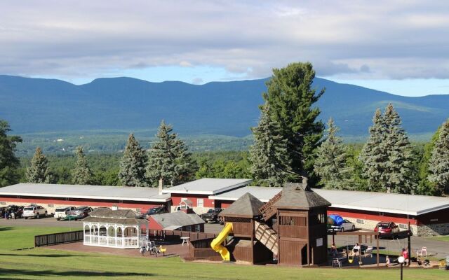 Sunny Hill Resort & Golf Course