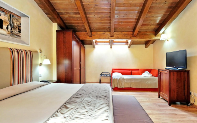 Camelia Hotel