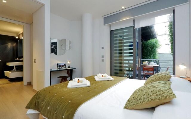 Rome Unique Colosseum Apartments