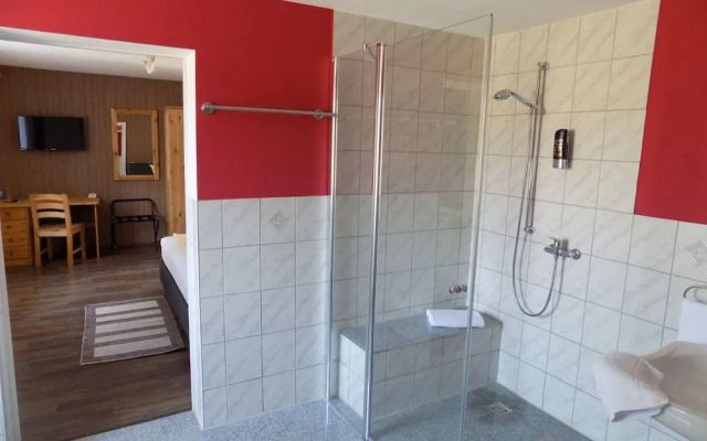 Heidehotel Jagdhof Dobra GmbH