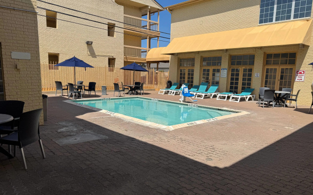 Days Inn by Wyndham Georgetown