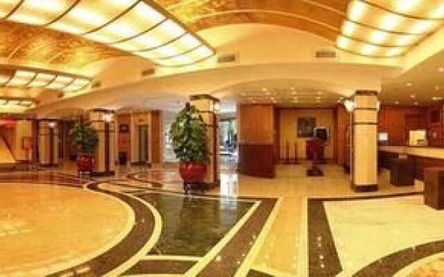 Yangtze Hotel