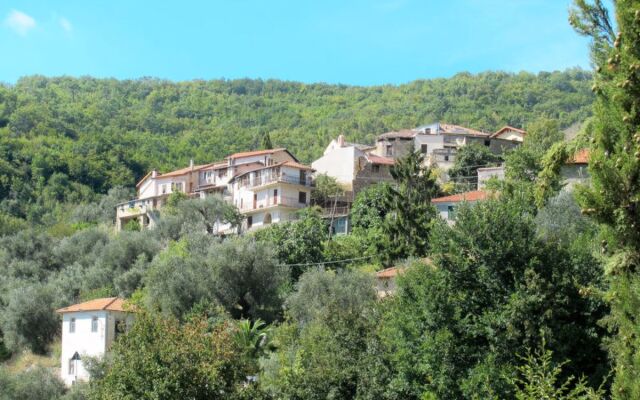 Apartment Luca Vendone