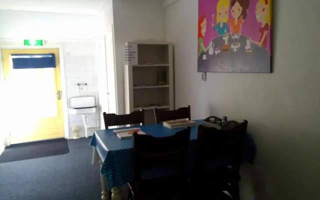 Bed & Breakfast Uiterburen