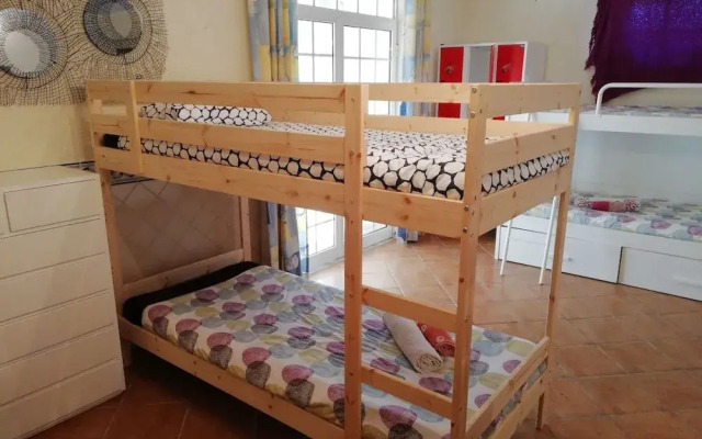 Vagueira Guest House Hostel