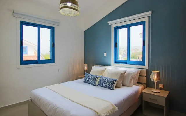 Phaedrus Living Villa Agios Therissos