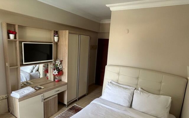 Jasmine Otel