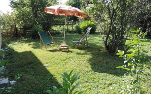 GiTE LA FLèCHE, 2 PIèCES, 3 PERSONNES - FR-1-410-196