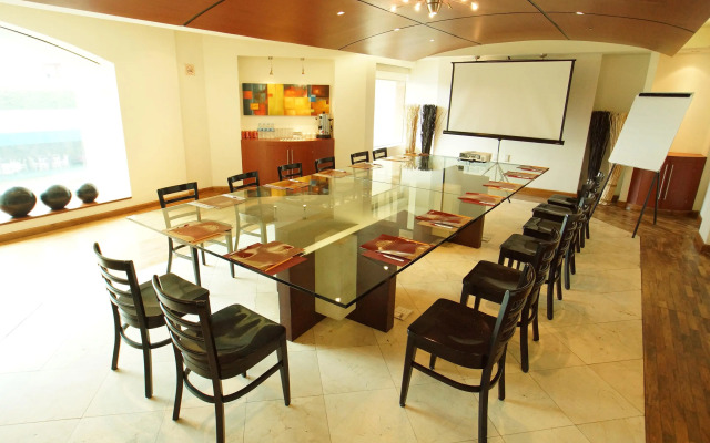 Hotel Victoria Poza Rica by Brahma