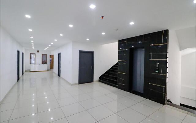 Fabhotel Premium Kashi