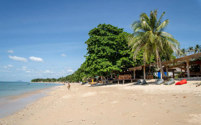 Isara Lanta Resort (SHA Extra Plus)