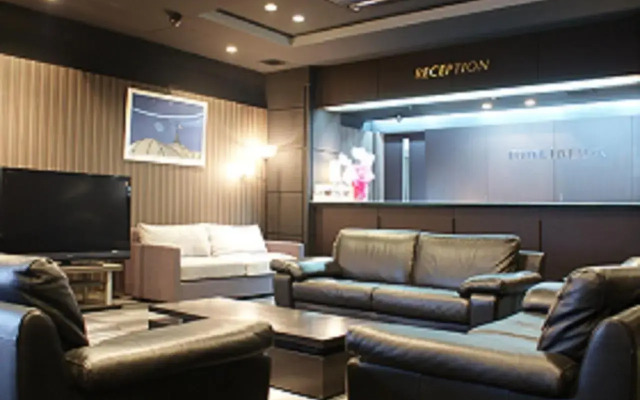 HOTEL LiVEMAX Hiratsuka Ekimae