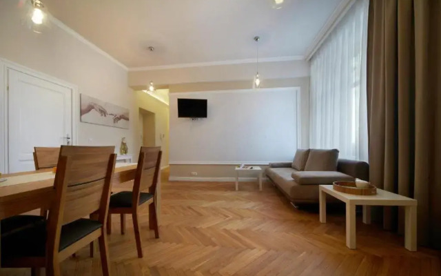 MOKO Apartments