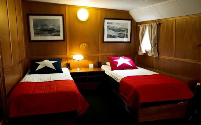 Hotel Barken Viking