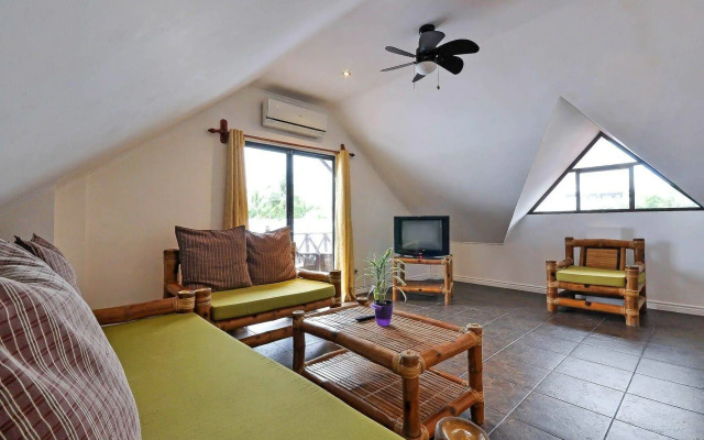 Nirvana Beach Resort