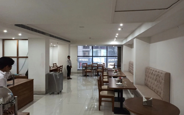 Hotel Autumn Crocus - A Boutique Hotel