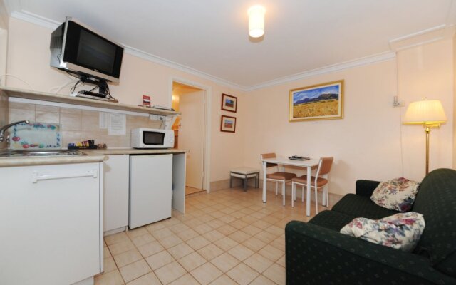 Albany View Street Lodge