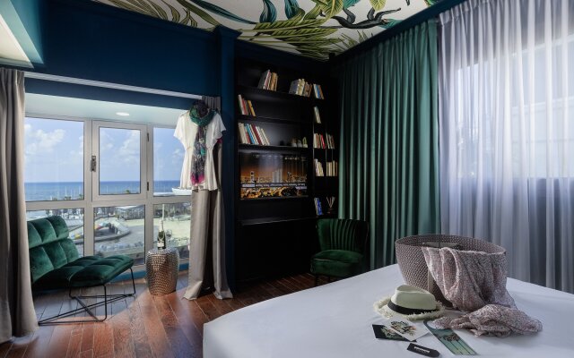 Brown Seaside boutique hotel by Brown Hotels